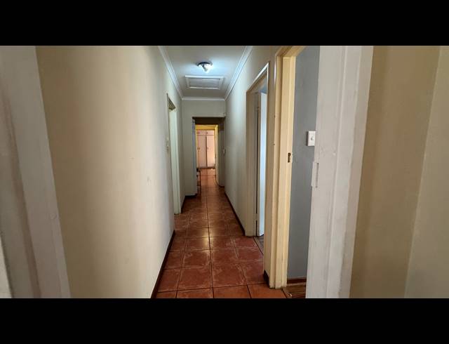 4 BEDROOM HOUSE FOR SALE IN MALMESBURY RURAL